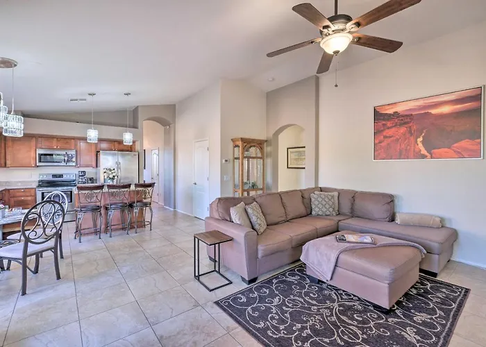 Chandler W/ Private Pool Near Golf Holiday home