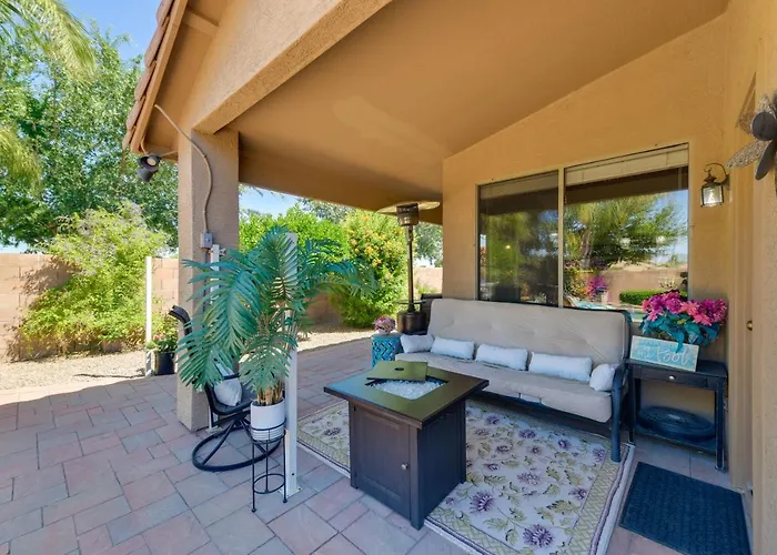 Chandler W/ Private Pool Near Golf Holiday home