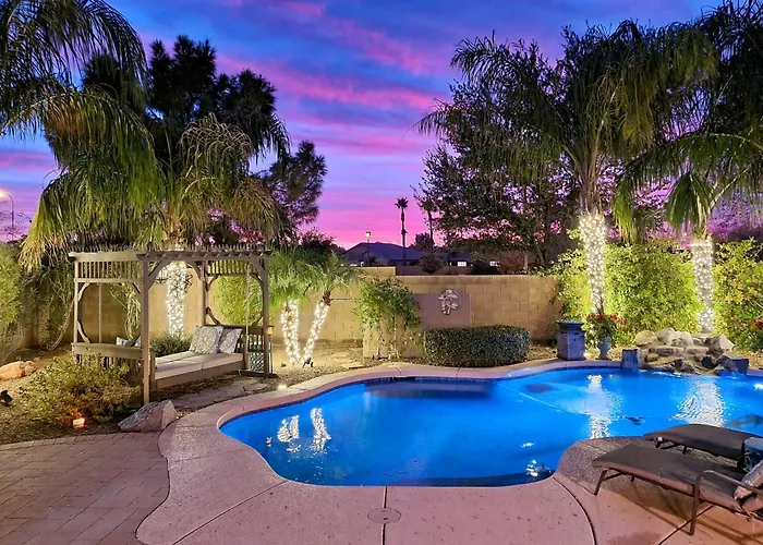 Chandler W/ Private Pool Near Golf Holiday home *